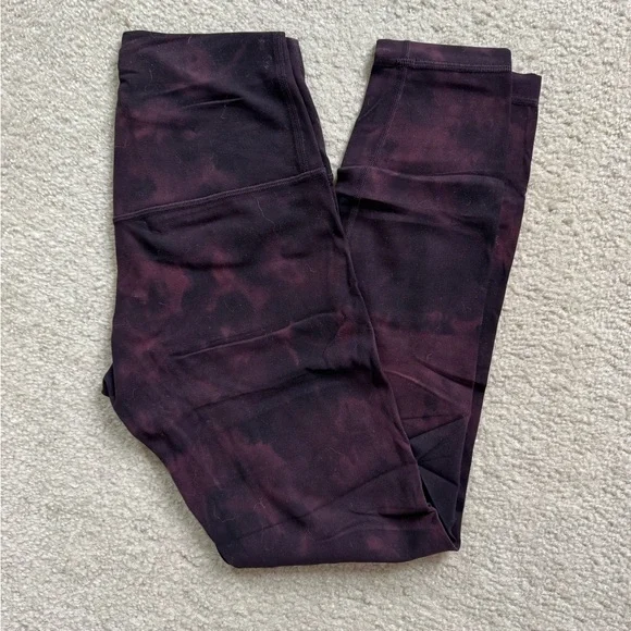 Diamond Dye Cassis/Black align pant 25” - Picture 2 of 3